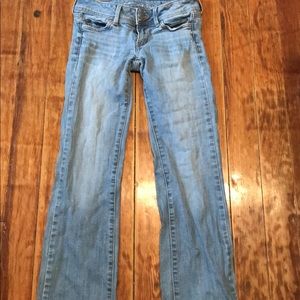 AMERICAN  EAGLE SLIM BOOT JEANS